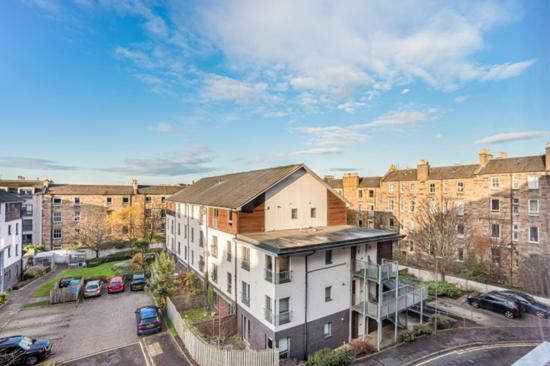 Ferienwohnung Pass The Keys Cosy Edinburgh Flat Exterior foto